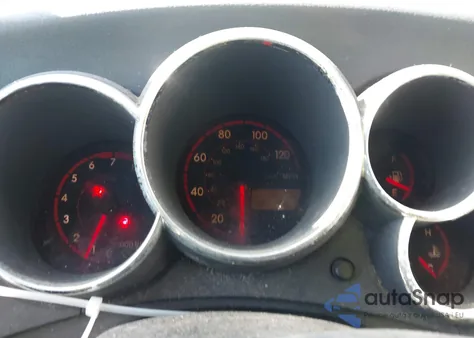 2004 Pontiac Vibe z USA, uszkodzony, nr VIN 5Y2SL62814Z423290